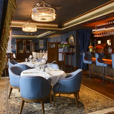 Hibernian فندق كيلكيني