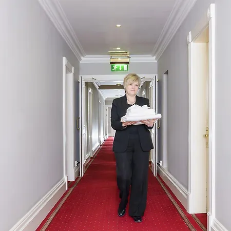 Hibernian فندق كيلكيني