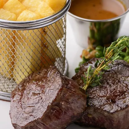 فندق Hibernian 4*