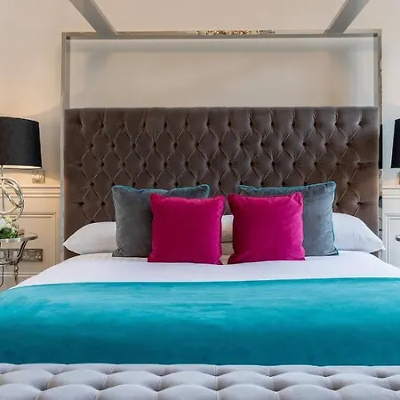 فندق Hibernian كيلكيني